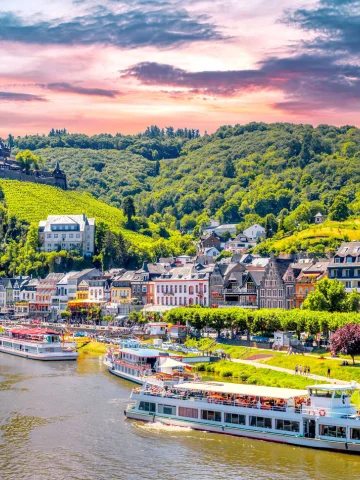 Ren Nehri Turları